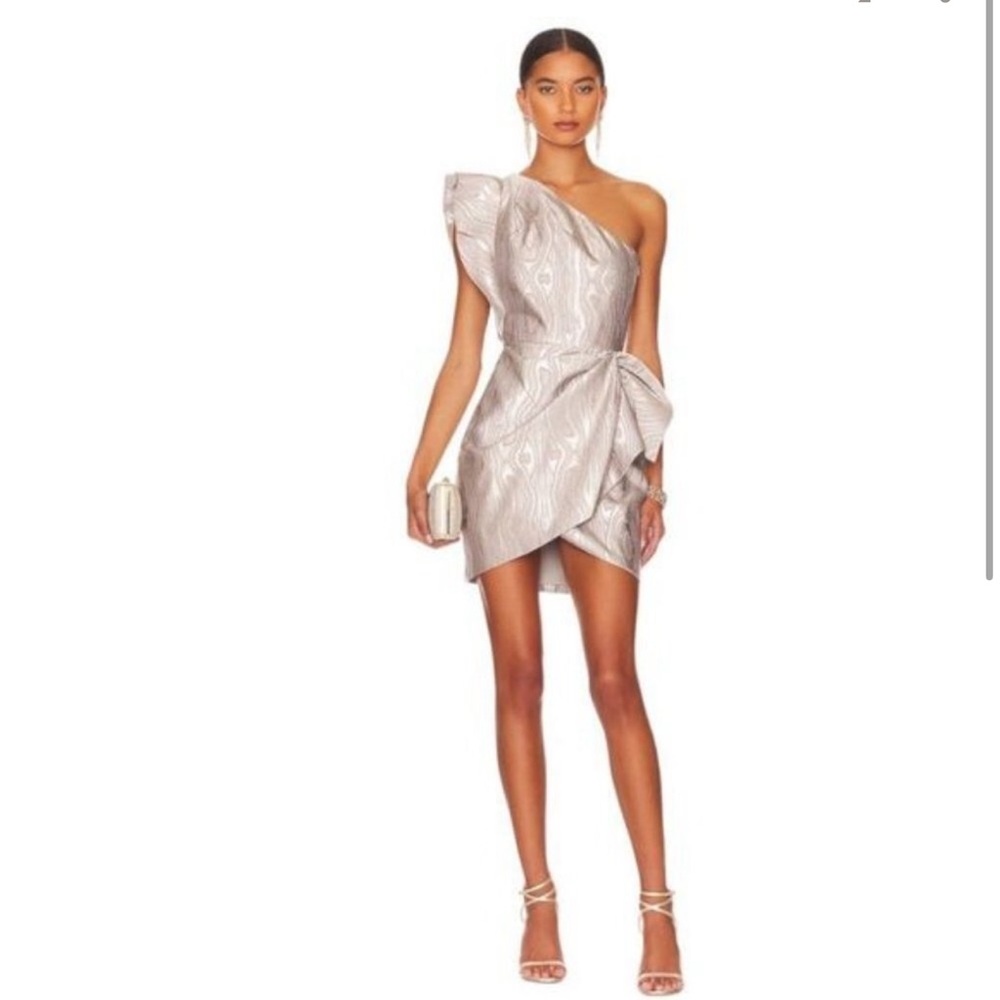 Saylor one shoulder silver mini dress size large nwt